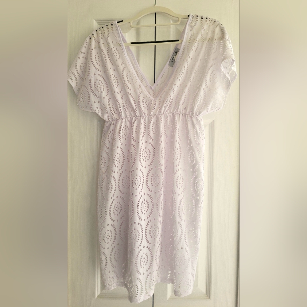 VENUS White CoverUp